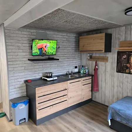 Amur Motocamp Holiday park *